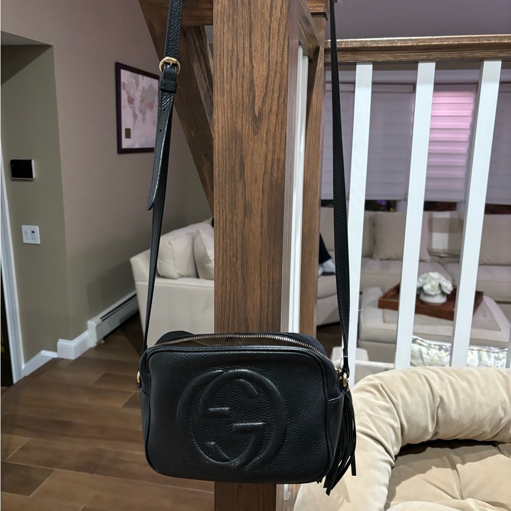 Authentic Gucci bag. Selling as is. 5 years old. Slight wear and tear